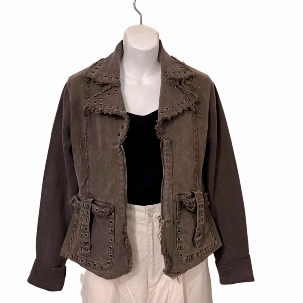 Eastside Westside Womens Brown Frayed Studded  Crop Knit Sleeves Cargo Jacket